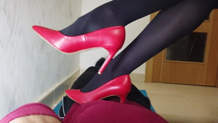 Brutal POV trampling and kicks with sexy red heels and pantyhose