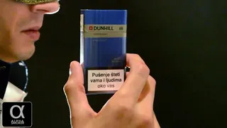 Smoking Dunhill Fine Cut Blue 1