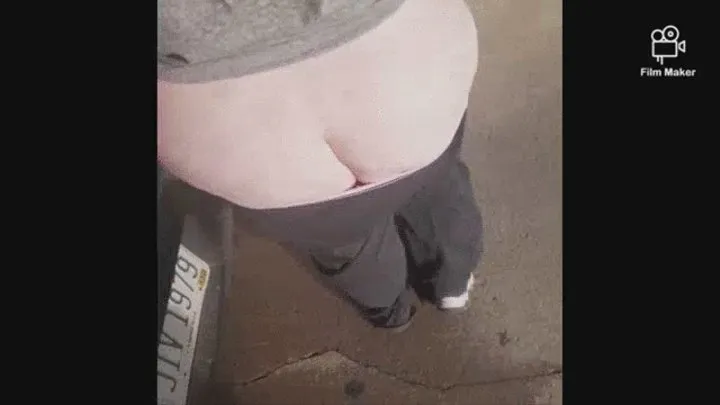 Carwash buttcrack