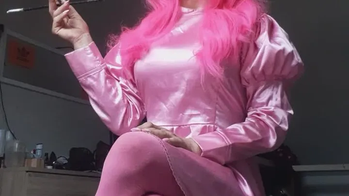 smoking pink sissy