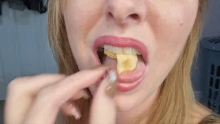 ASMR Crisp Crunching