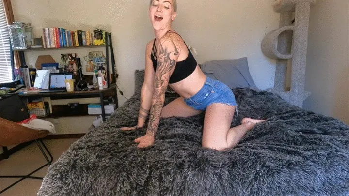 Jean shorts, Lace panties, NUDE ASSHOLE FARTS