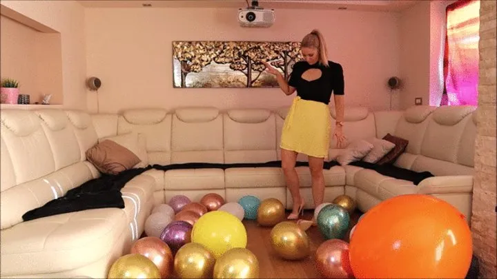 Balloons popping with a punch and xxl balloon