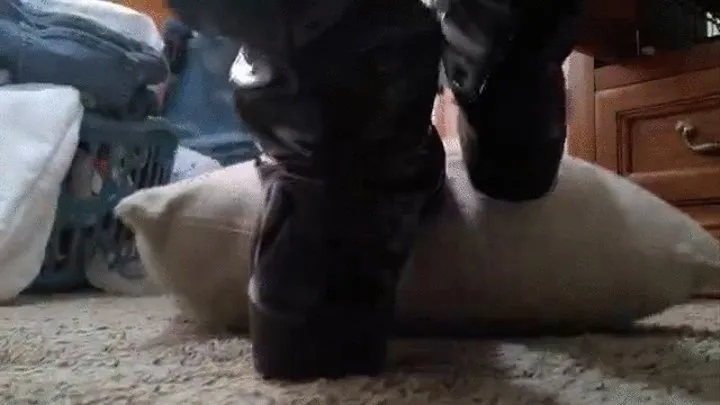 Squeaky Boots Up Close Android