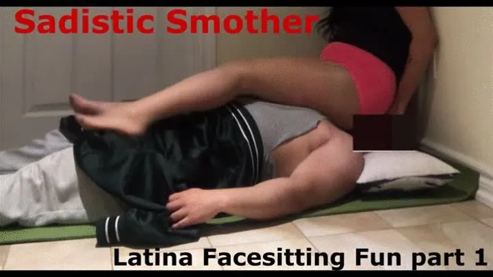 First time Facesitting Latina