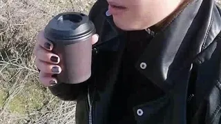 Coffe with sperm after a blowjob outside