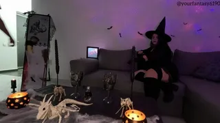 Kinky witch farts on her customer's face