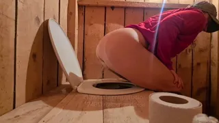 Dry outdoor toilet pee comp