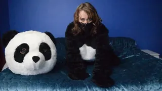 Panda-moan-ium