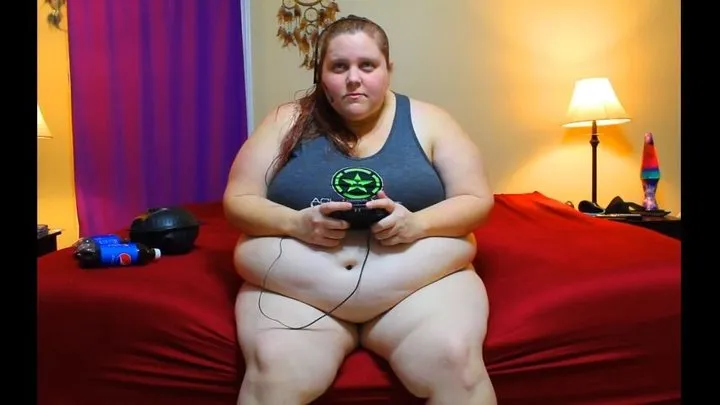 Gamer Girl Belly Stuffing with Wings