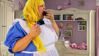 Alice in Blubber Land - Facestuffing / Fattening / Clothes Destruction