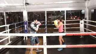 Bianca vs Zac - Competitive Boxing Sparring in the gym
