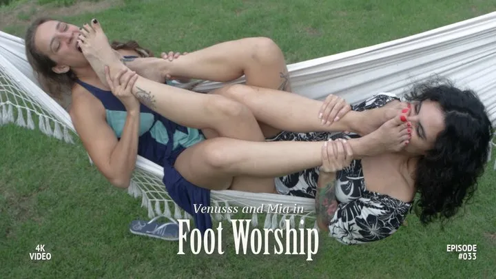 Blonde and brunette licking and smelling toes and soles in sexy foot worship ( )