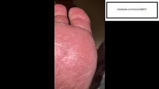 Delicious Itchy foot covers you