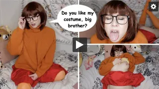 Little Step-Sister Velma Seduction