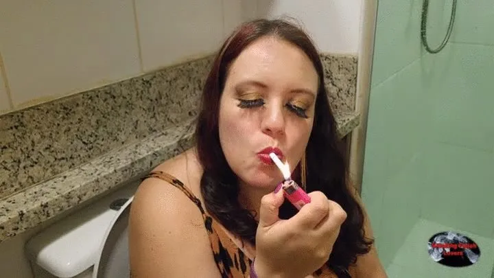 Lilli smoking in toilet - SFL217