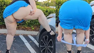 BBW - I can't believe I couldn't control myself, and almost got caught masturbating in the car and peeing in public - kinky BBW SSBBW POV ass worship (big butt, big booty, big ass, huge ass, big tits, big boobs) massive ass pissing