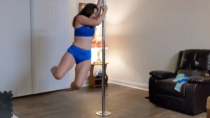 Barefoot Poledance