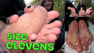 Becca Foxx gave me a footjob in the woods!