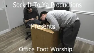 Intern foot gets a hot foot worship