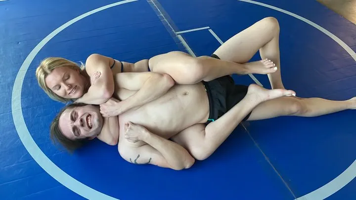 Cay Baby vs Fuck Buck in a Facesitting Submission Wrestling Match