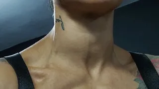 Pumped neck veins by Angelmuscles