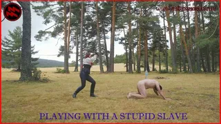 IN OFFER- PLAYING WITH A STUPID SLAVE - JUGANDO CON UN ESTÚPIDO ESCLAVO