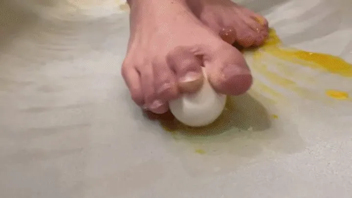 Crushing eggs with my feet