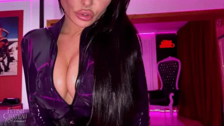 Purple latex catsuit teasing with Evilwoman