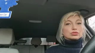 Driving Smokinggirl