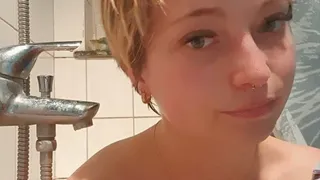 Short Hair Collection - take a bath with me