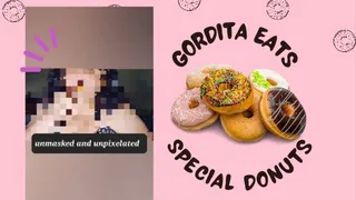 SSBBW deliciously eats glazed donuts in bed- full face!