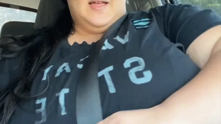 SSBBW Is Too Big For Car...