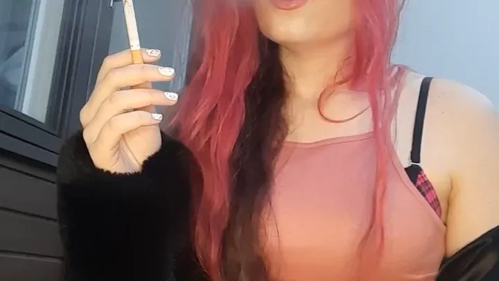 Smoking in a cute dress, sexy glasses, fur coat