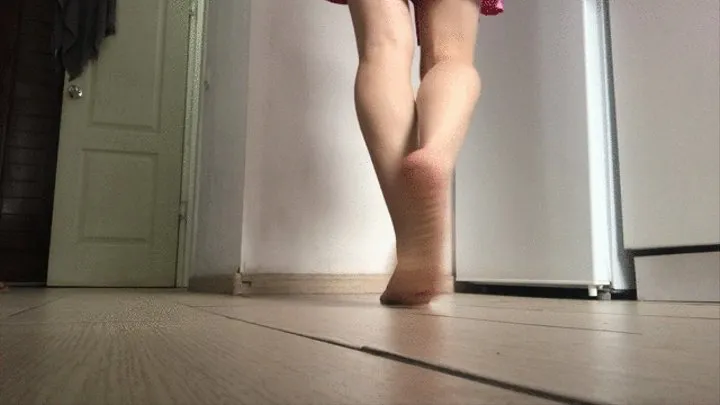 Feet modeling!