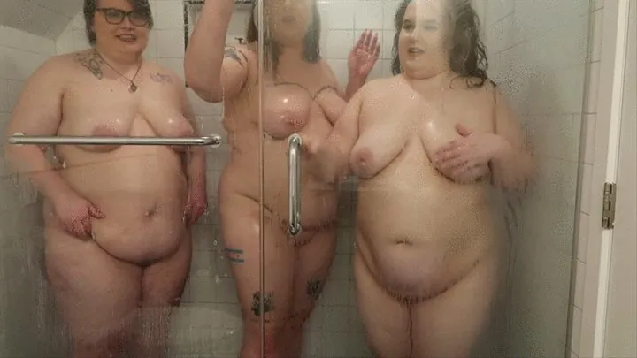 Three BBWs Shower Together