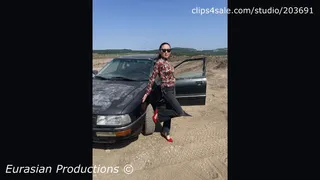 CustomVideo - 015B - Katya Hard revving Audi 90