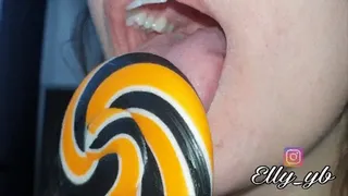 Licking darkness lollipop