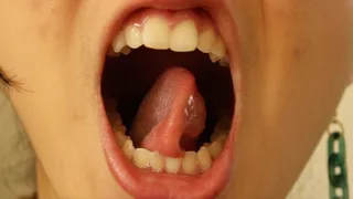 Aurora's Teeth and Tongue Play