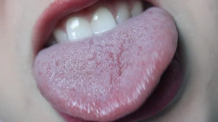 Aurora's Valentine's Day Tongue Tease 2