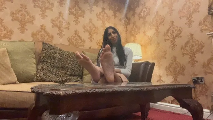 Jerk and eat your cum for my pretty feet