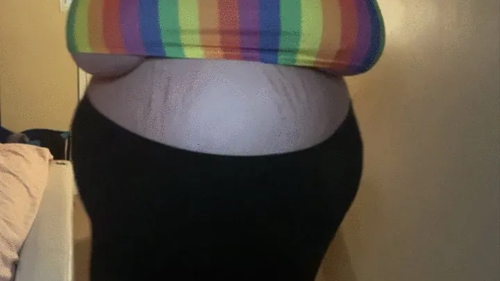 Silly SSBBW Dances and Strips for You