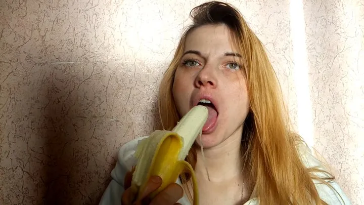 A ripe banana trying to fuck my throat.