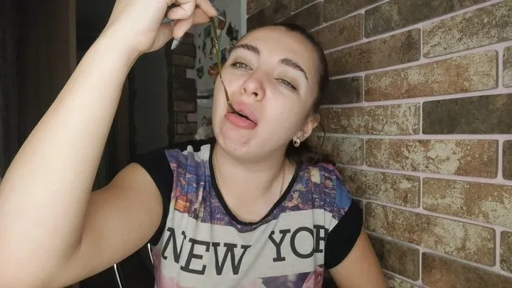 Angelica burps seaweed