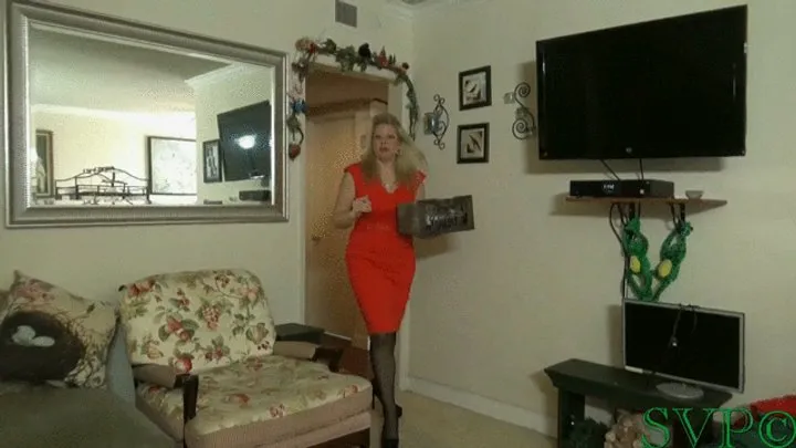 My Cougar Gilf Stepmom Chews Me Out Than Sucks My Cock ( FULL VERSION )