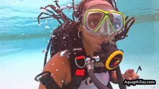 Aquaphilias- Tiana Antoinette- Her first SCUBA Lesson- SCUBA