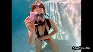 Aquaphilias- Vika- Underwater Sex Toy Review