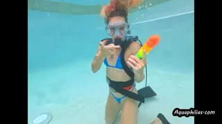 Aquaphilias- Mya- Underwater SCUBA Jack Off Instructions