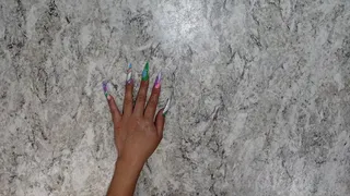 LONG NAIL CLAWS destroying, clawing and scratching 3 Balloons