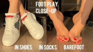 Foot play in shoes, socks, barefoot